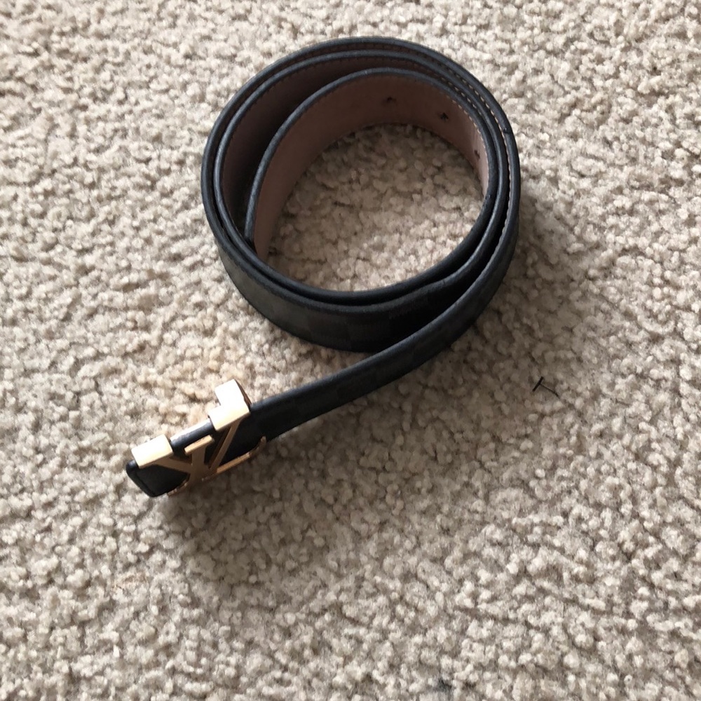 Used louis vitton belt